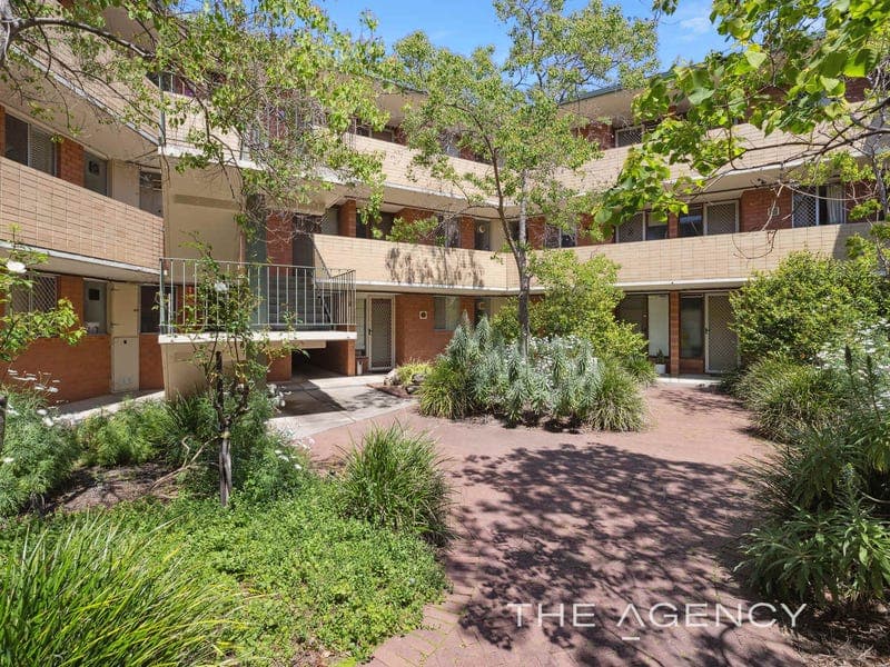 14D/49 Herdsman Parade, Wembley WA 6014, photographed for its listing