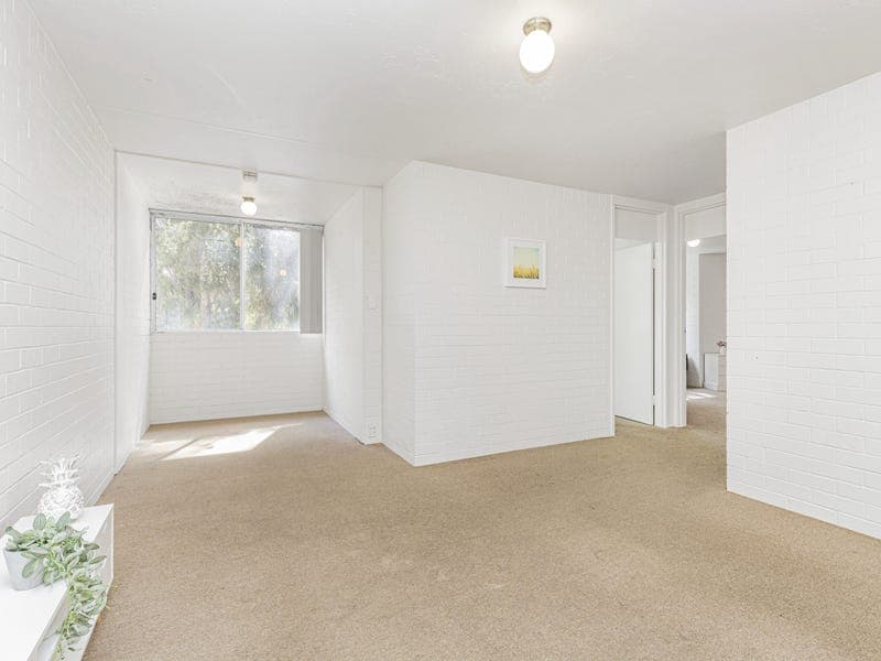 23/1 Herdsman Parade, Wembley WA 6014, photographed for its listing